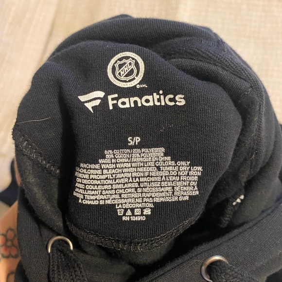 San Jose Sharks hoodie - Picture 2 of 2